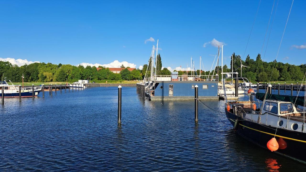 Hausboot Harmonie Hotel Stralsund Exterior photo