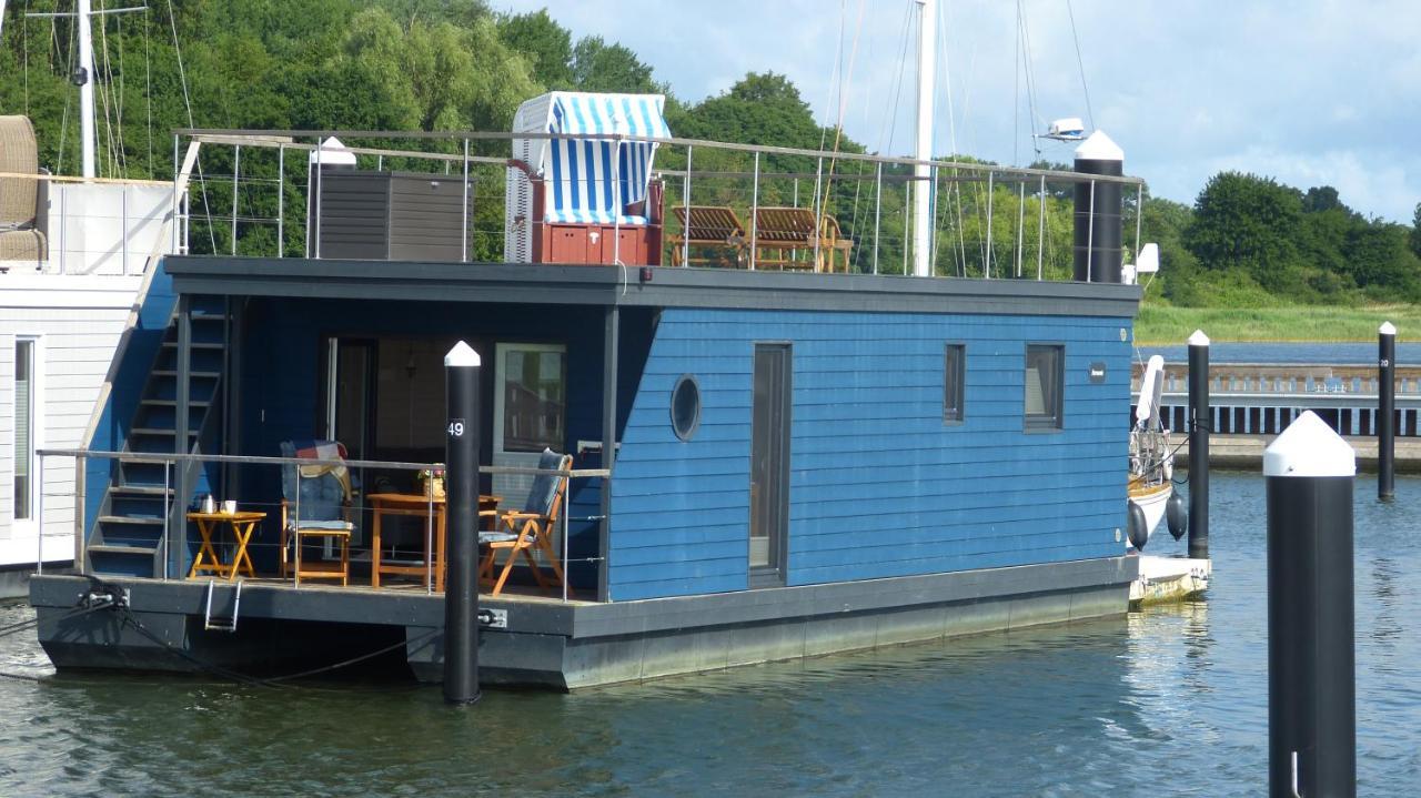 Hausboot Harmonie Hotel Stralsund Exterior photo